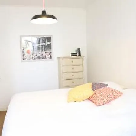 Lovely Light 2 Bedroomed In Is An Easy To The Palais And The Beaches Of 1895 *