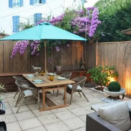 Apartamento Lovely Light 2 Bedroomed In Is An Easy To The Palais And The Beaches Of 1895 Cannes